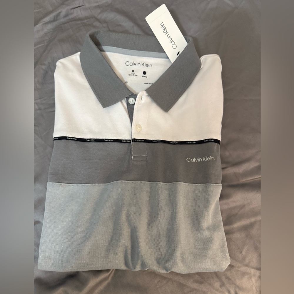 Calvin Klein Men’s White and Gray Colorblock Polo